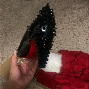 Red bottoms, size 8